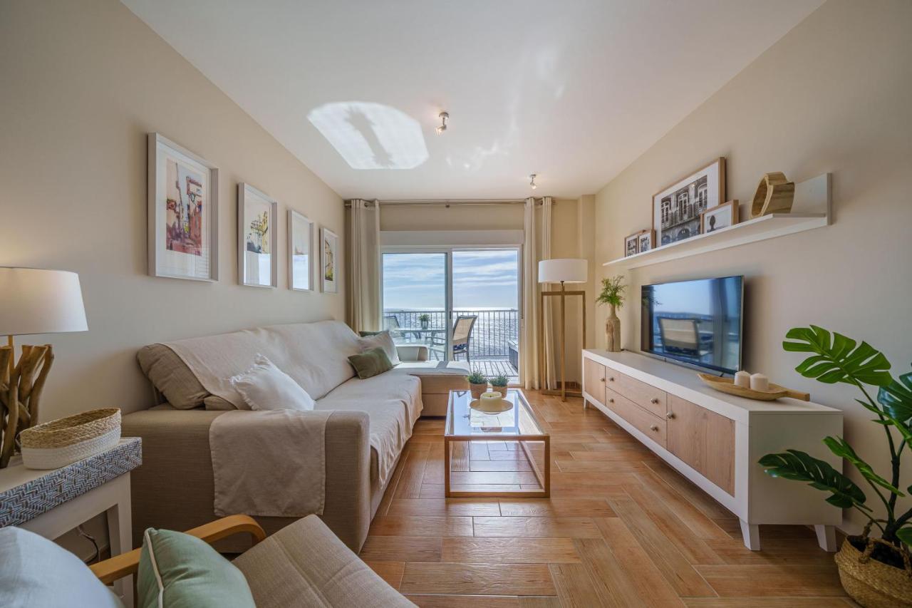 Spectacular Sea View Fuengirola Apartment Luaran gambar